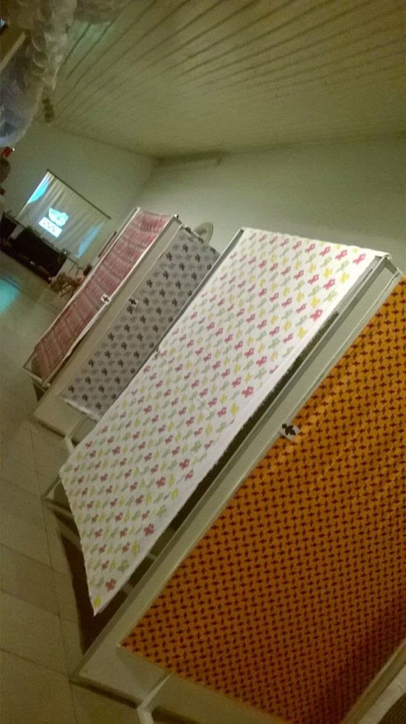 Peças da exposição Design de Superfície na Amazônica, de Luciana Leal, no IAP, Belém, Pará, em 2014.