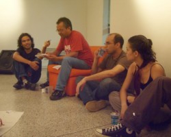 Debate na galeria Theodoro Braga, em Belém.